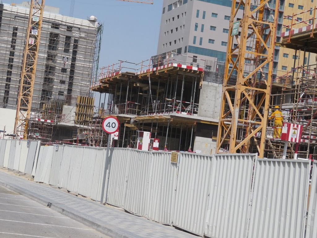 Sun Point Dubai - Construction