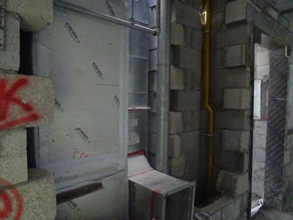 Riviera 41 - Construction