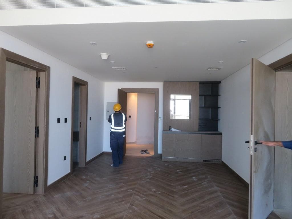 Paramount Tower Hotel & Residences - Construction