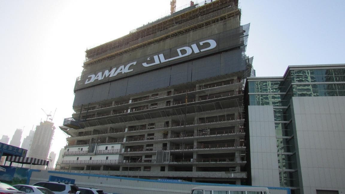 Paramount Tower Hotel & Residences - Construction
