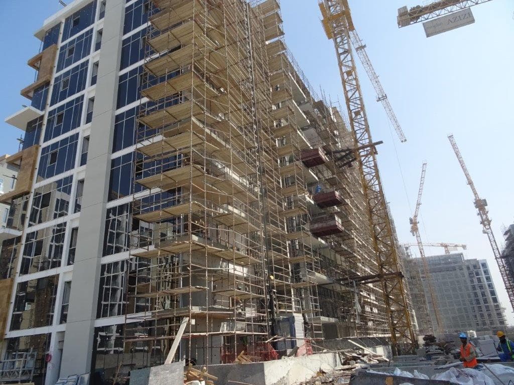 Riviera 43 - Construction
