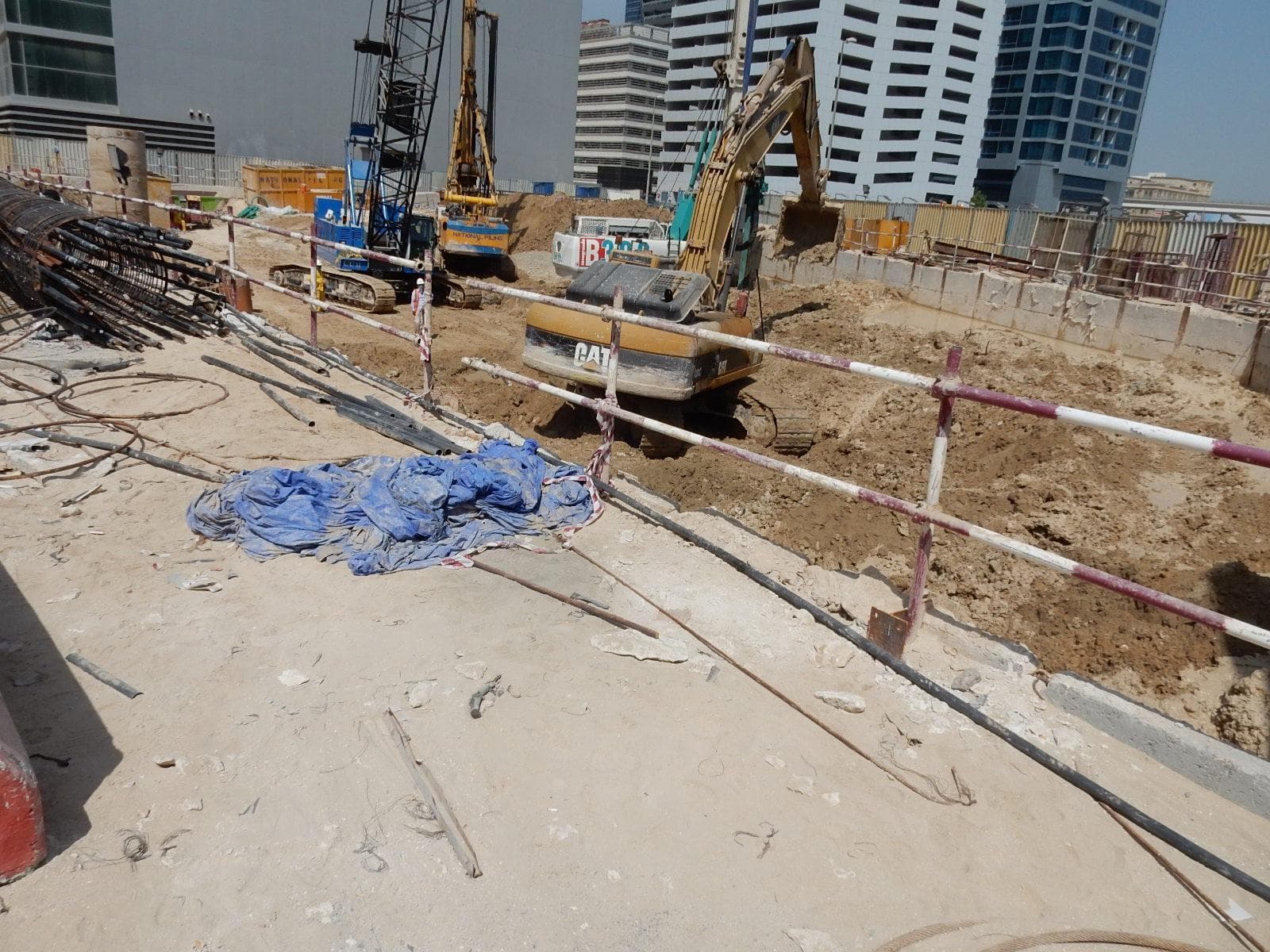Paramount Tower Hotel & Residences - Construction
