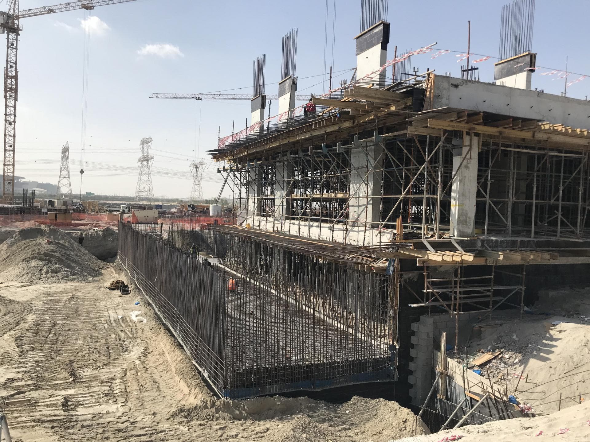 Riviera 13 - Construction