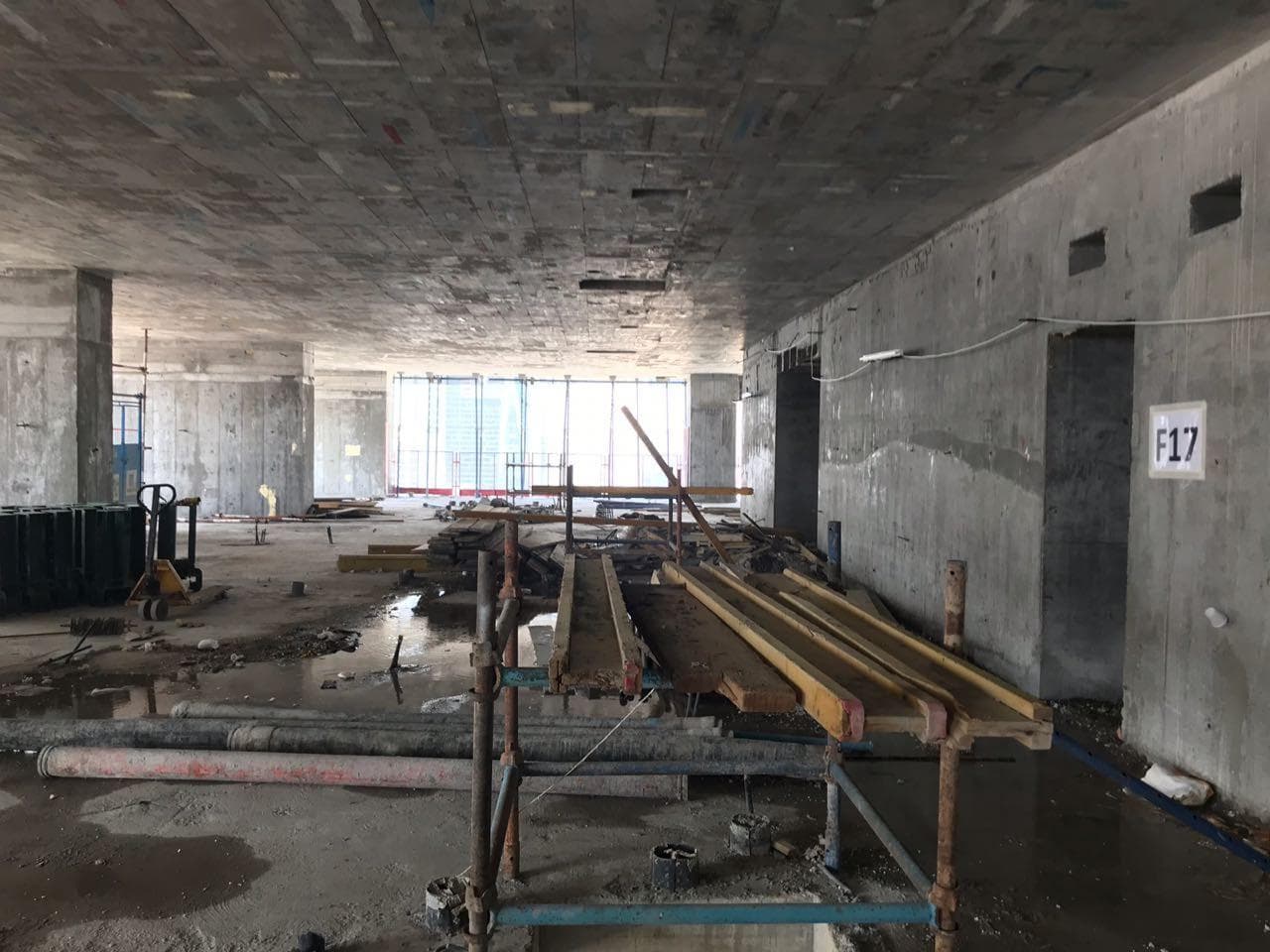 Paramount Tower Hotel & Residences - Construction
