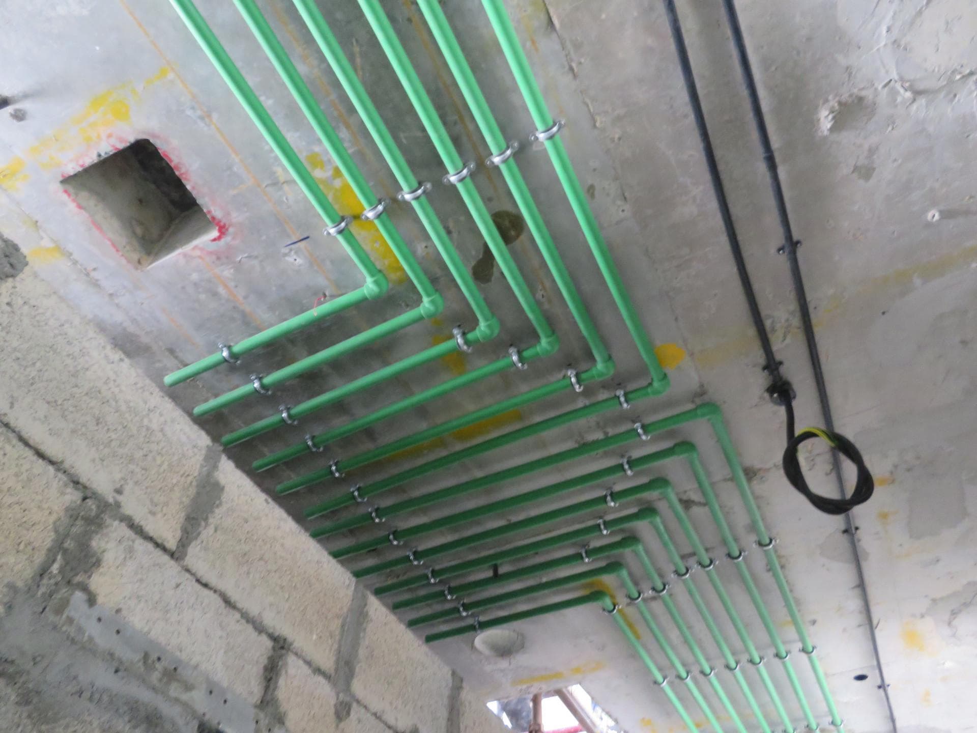 Riviera 3 - Construction