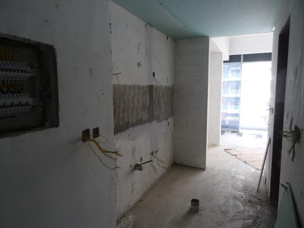 Riviera 43 - Construction