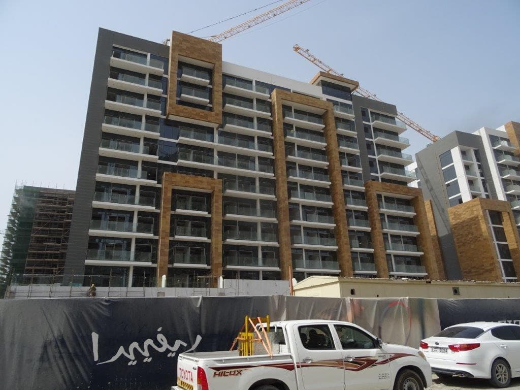Riviera 38 - Construction