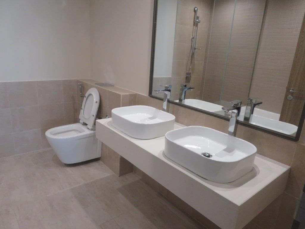 1 Residences - Construction