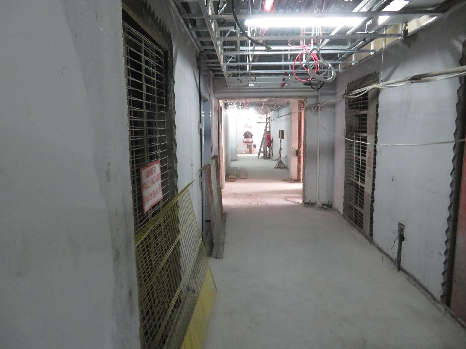 The Grand - Construction