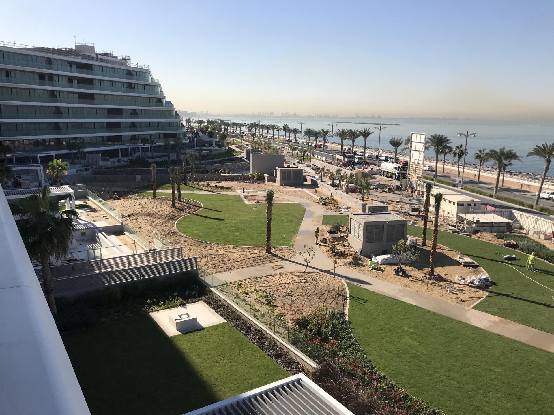 W Residences Dubai The Palm - Construction