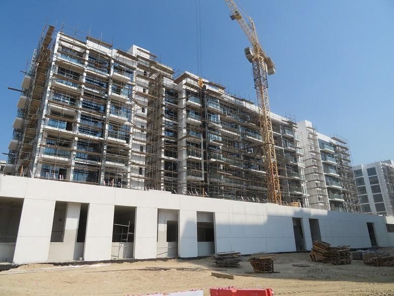Riviera 13 - Construction