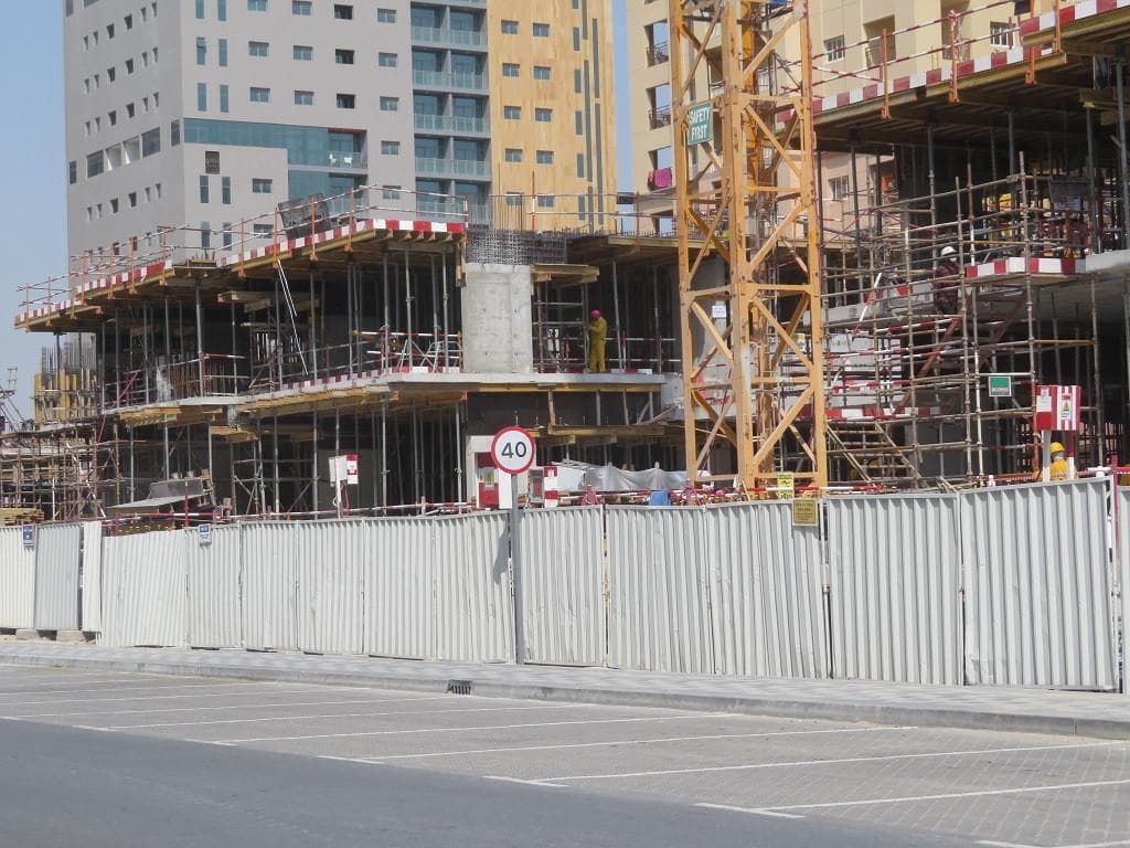 Sun Point Dubai - Construction