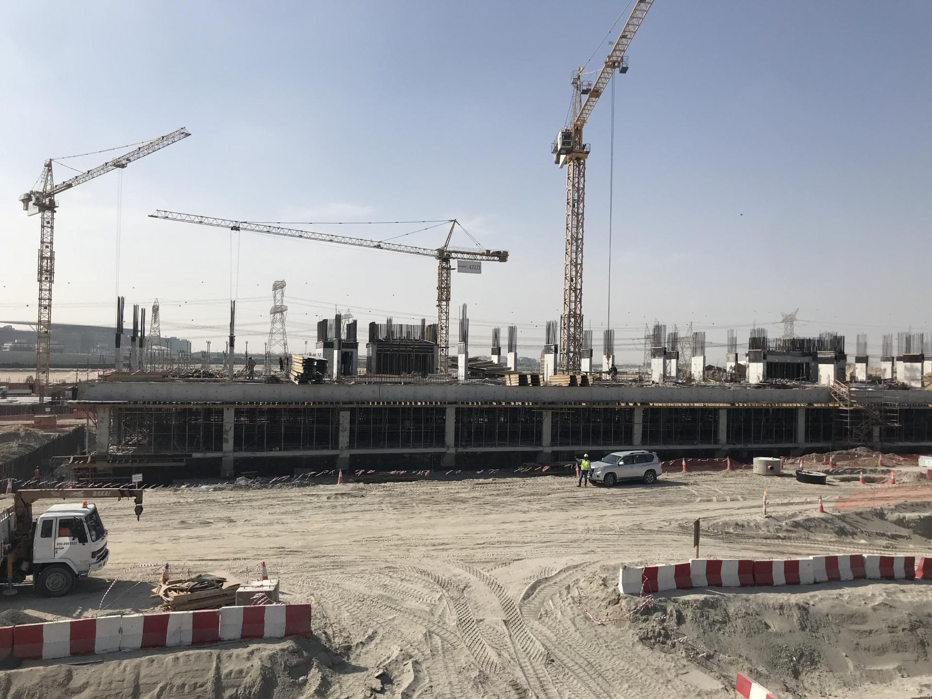 Riviera 13 - Construction