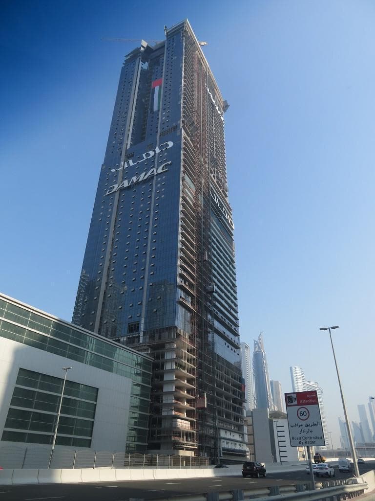 Paramount Tower Hotel & Residences - Construction