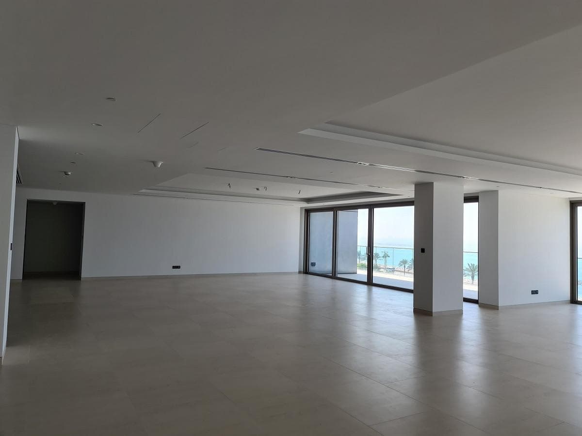 W Residences Dubai The Palm - Construction
