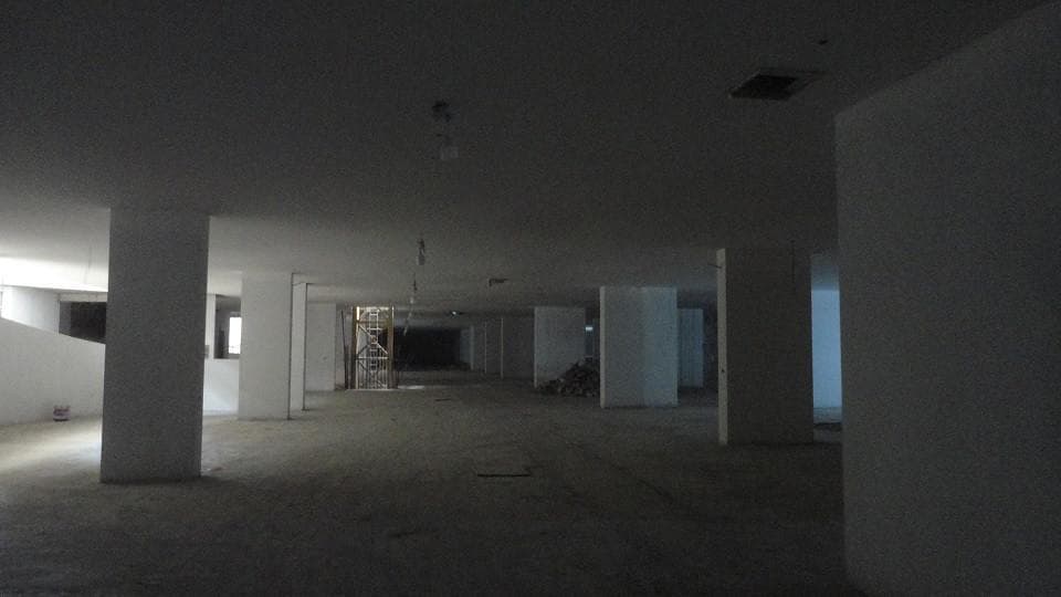 Riviera 13 - Construction