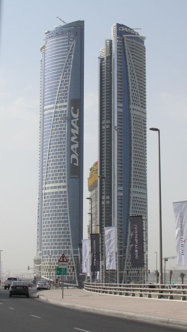 Towers By Paramount - Construction