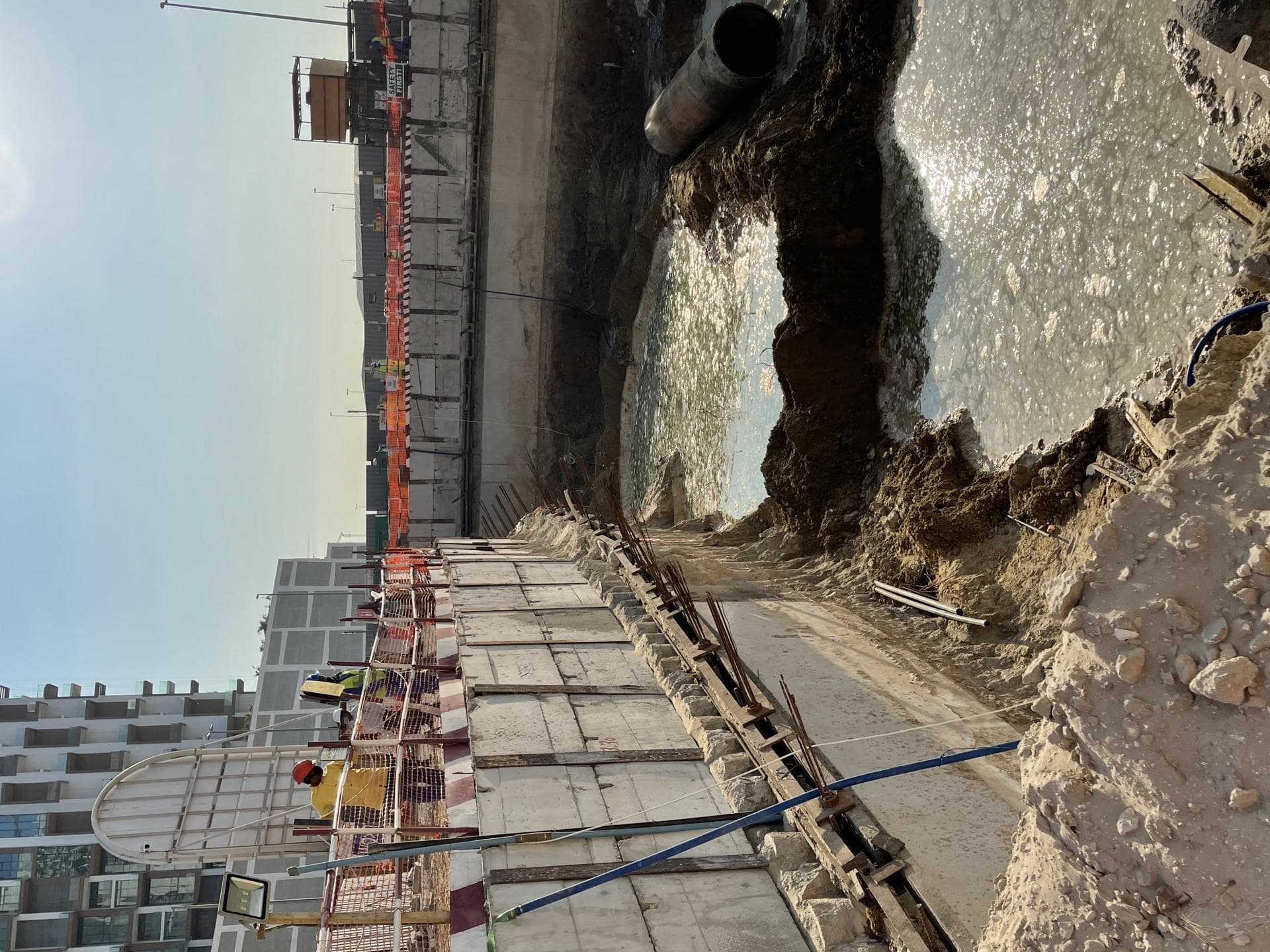 Nobles Tower - Construction