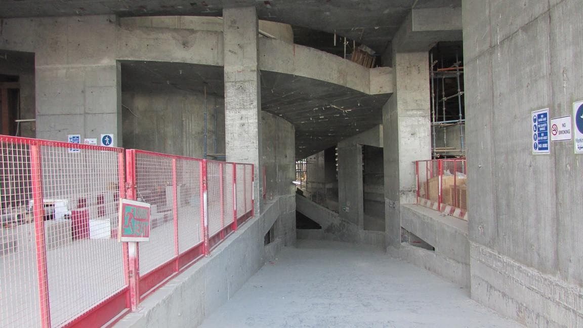 Paramount Tower Hotel & Residences - Construction
