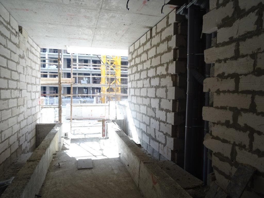 Riviera 38 - Construction