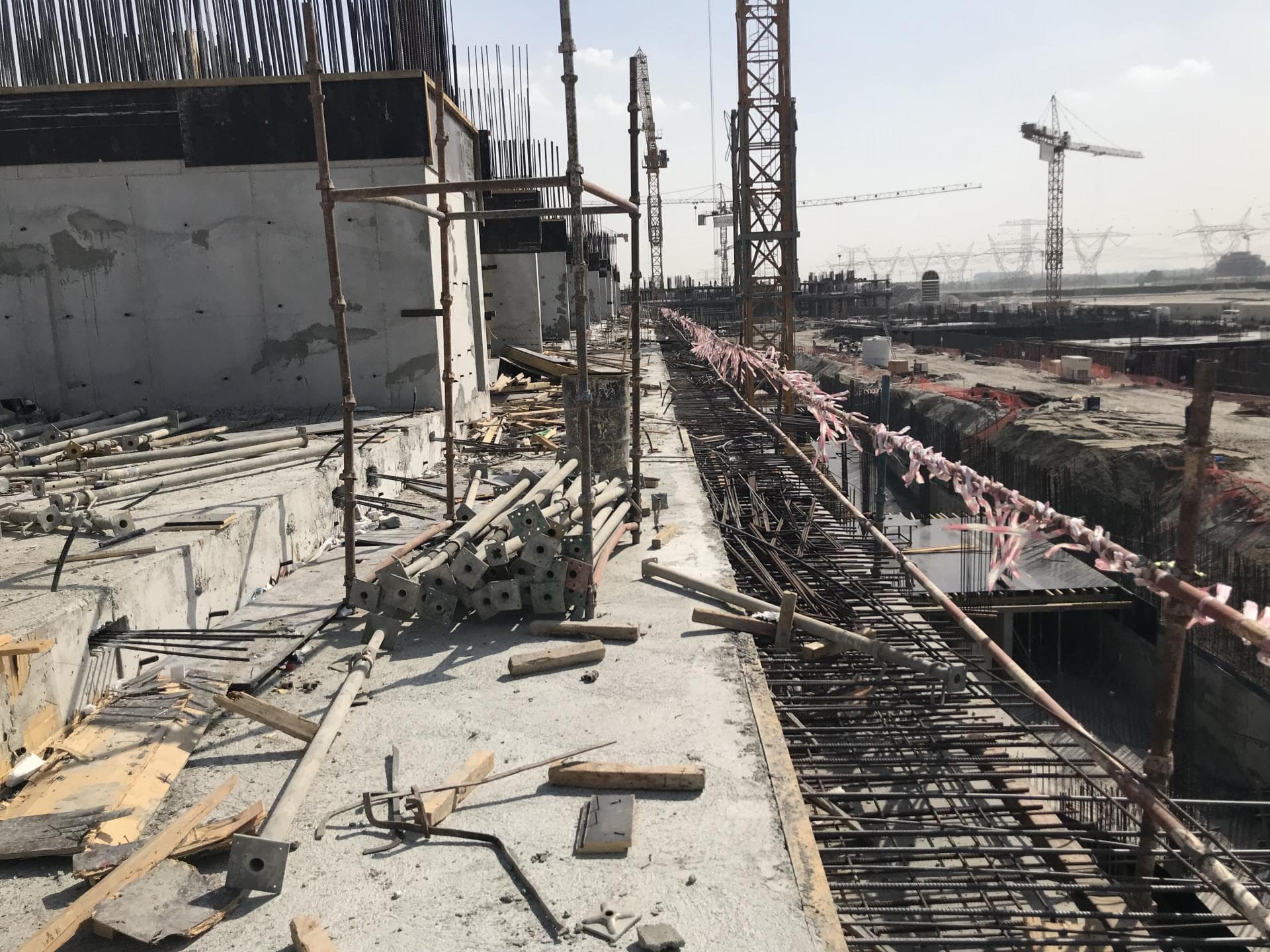 Riviera 13 - Construction