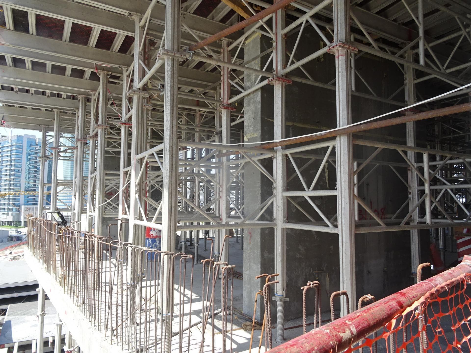 Bayz Tower - Construction