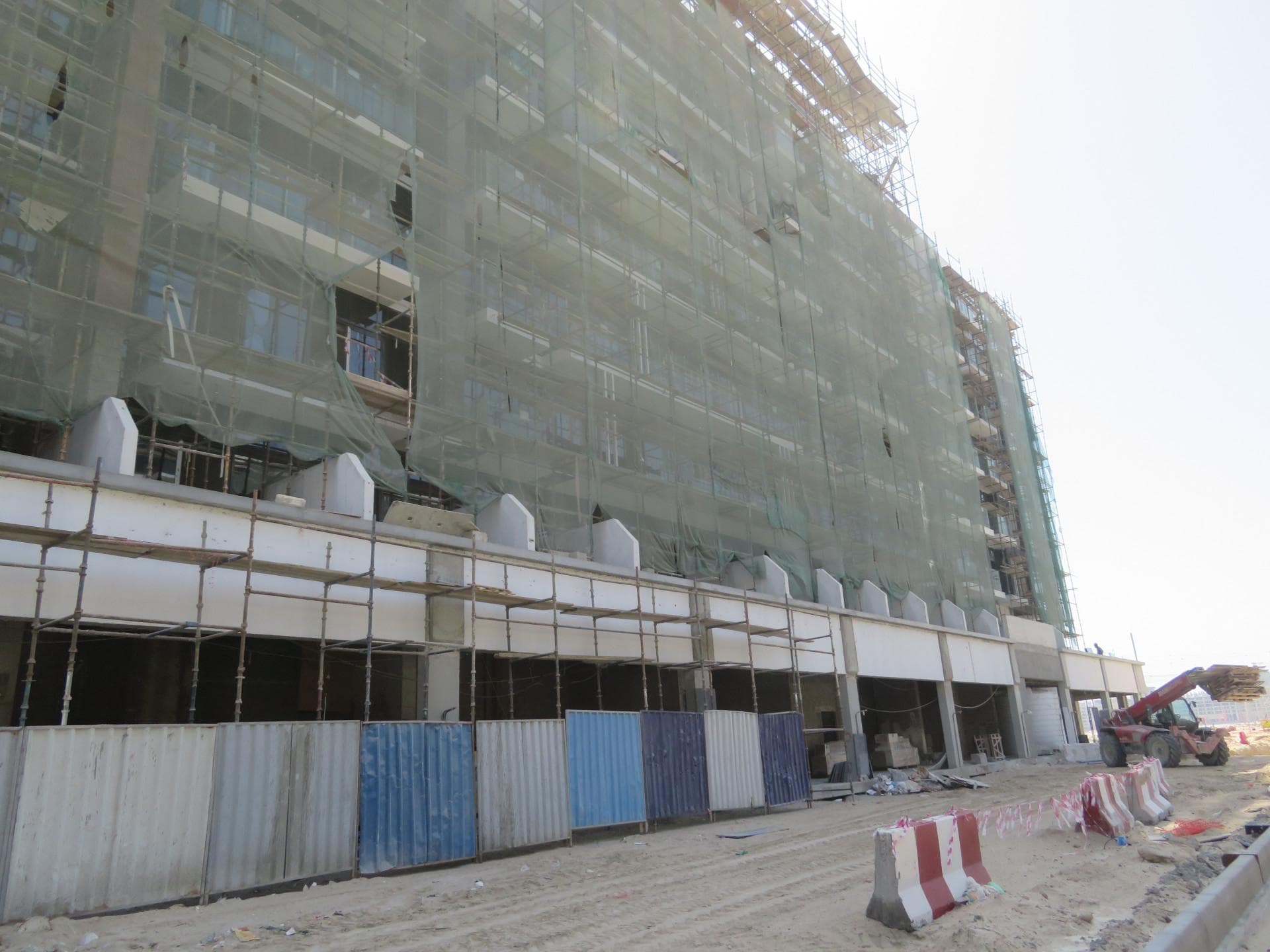 Riviera 13 - Construction