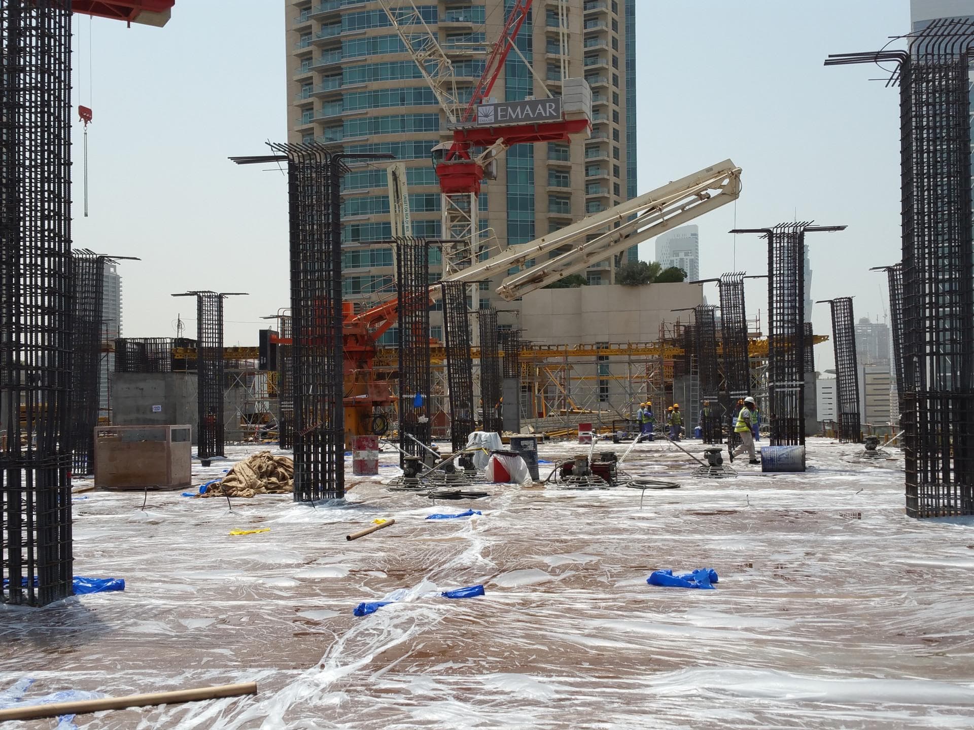 Burj Vista - Construction