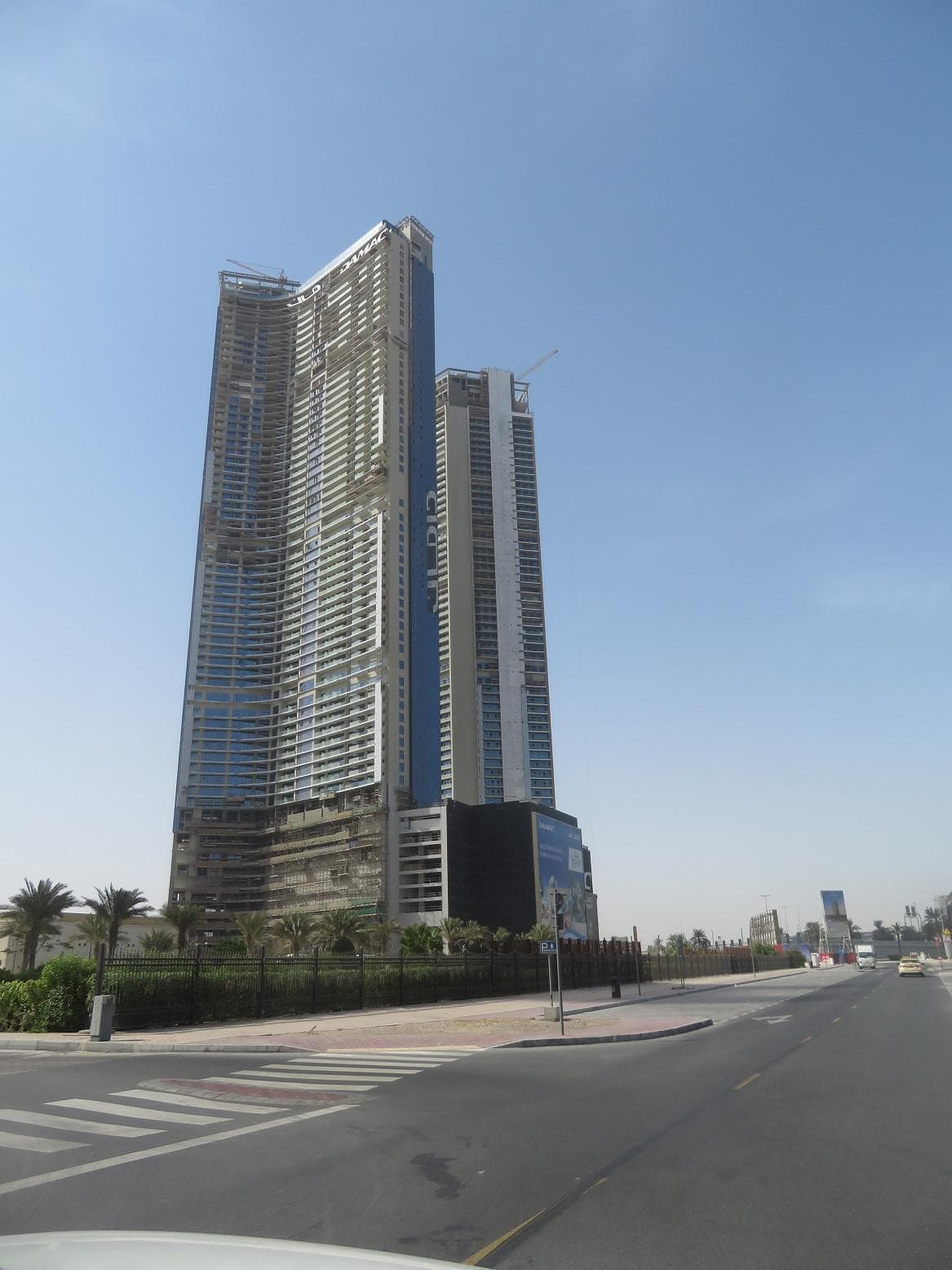 Aykon City - Construction