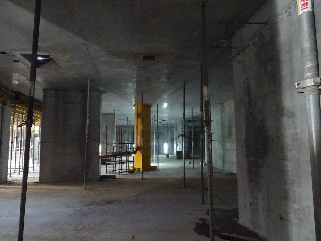 Marina Arcade - Construction