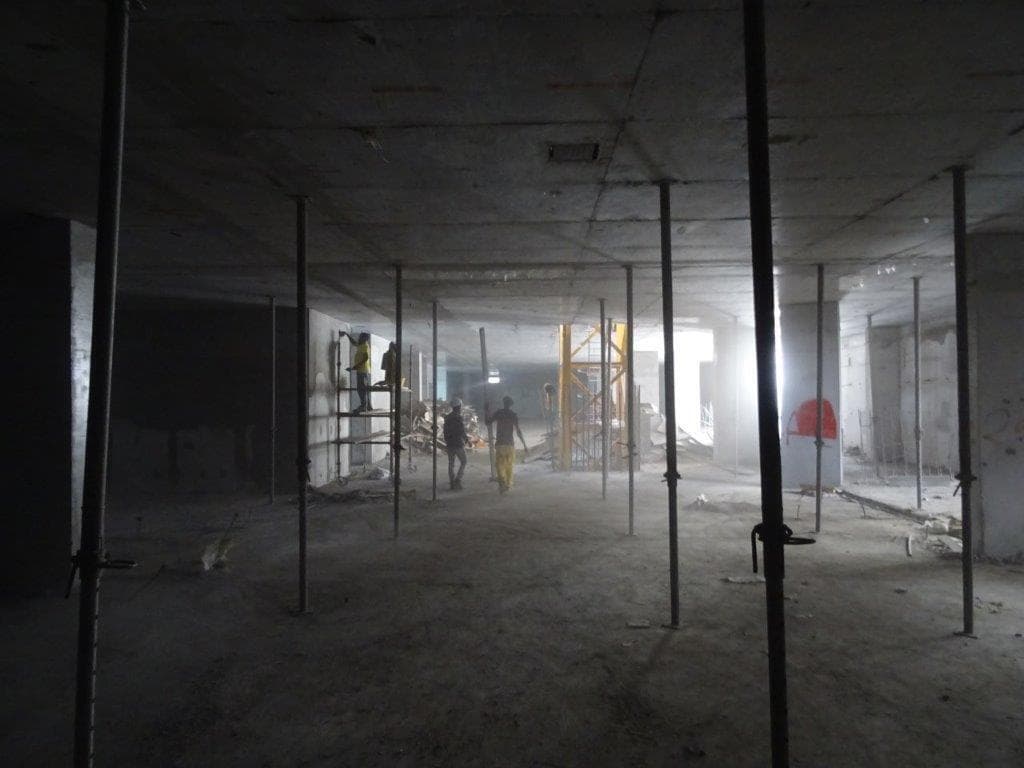 Riviera 45 - Construction