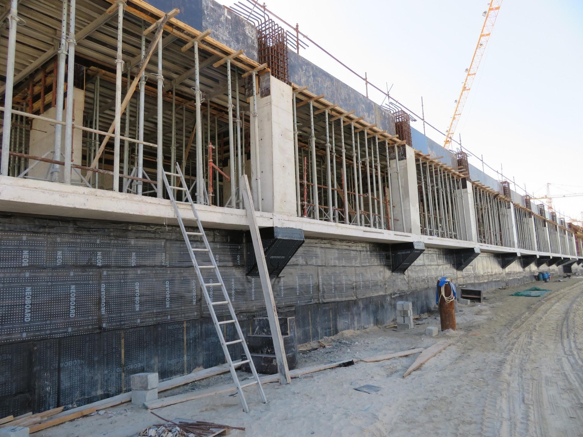 Riviera 38 - Construction