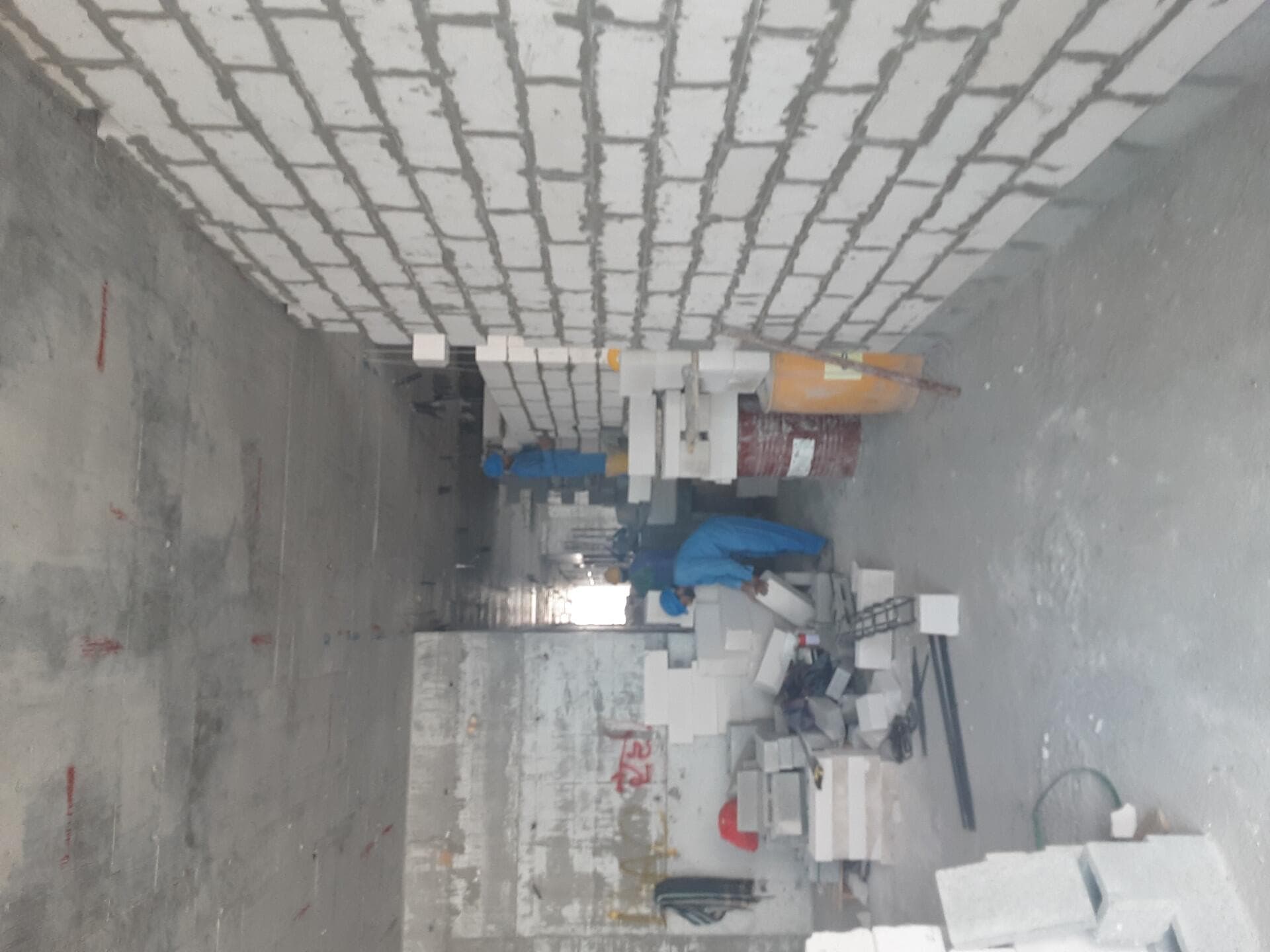 Royal Regency - Construction