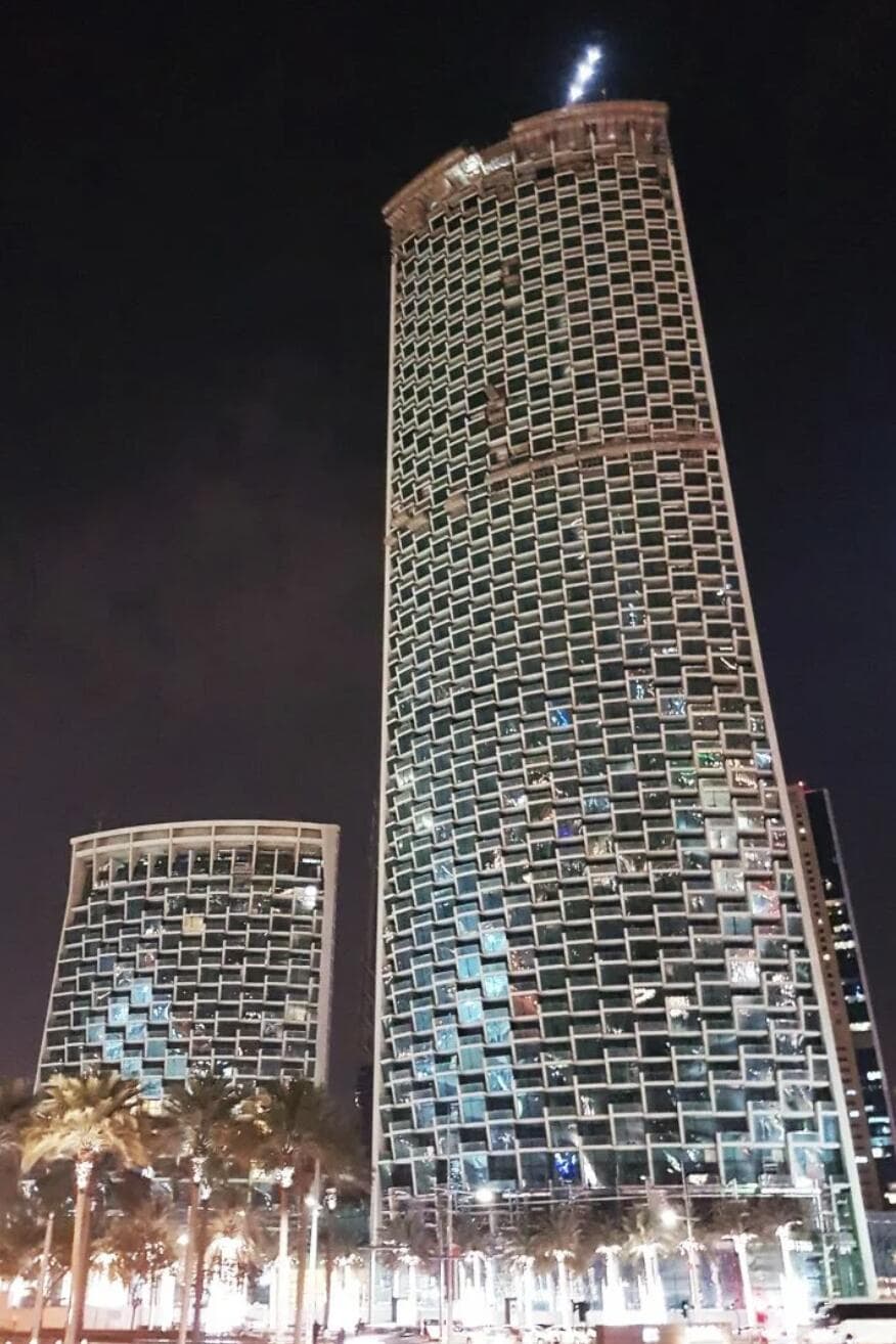 Burj Vista - Renders