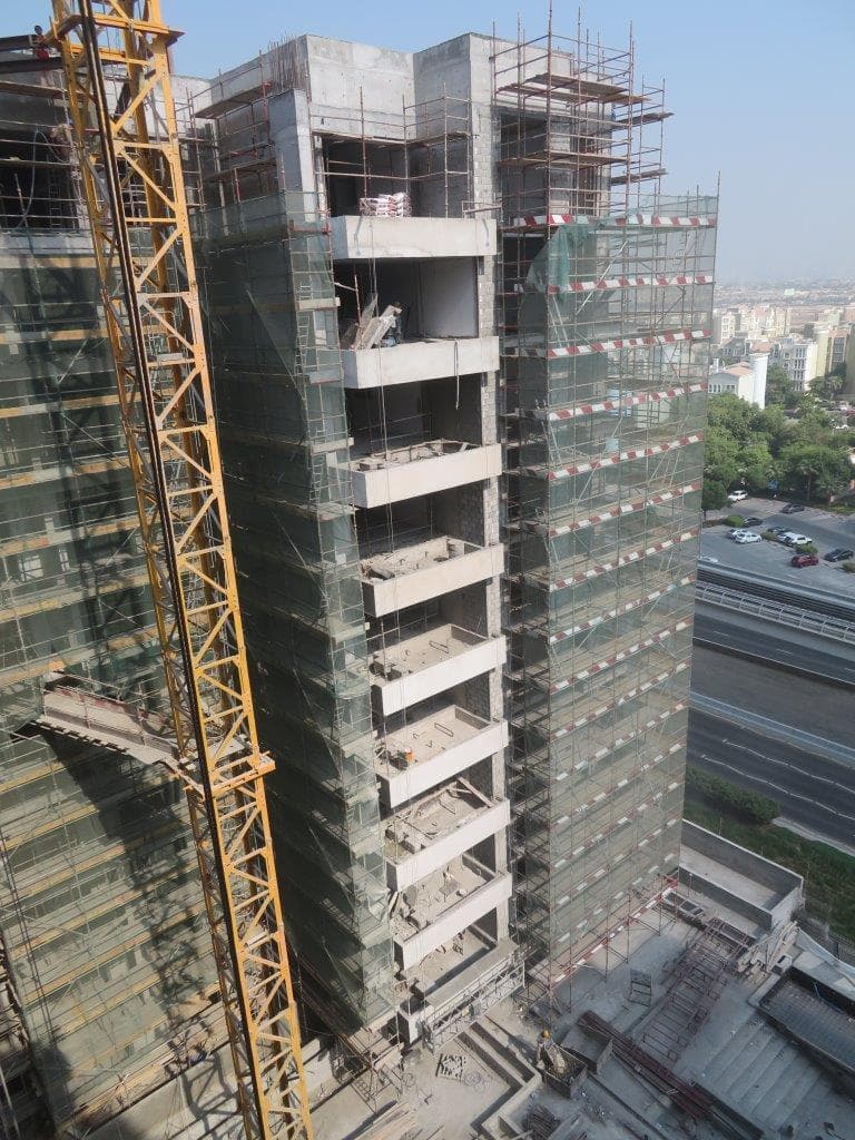 Pearlz - Construction
