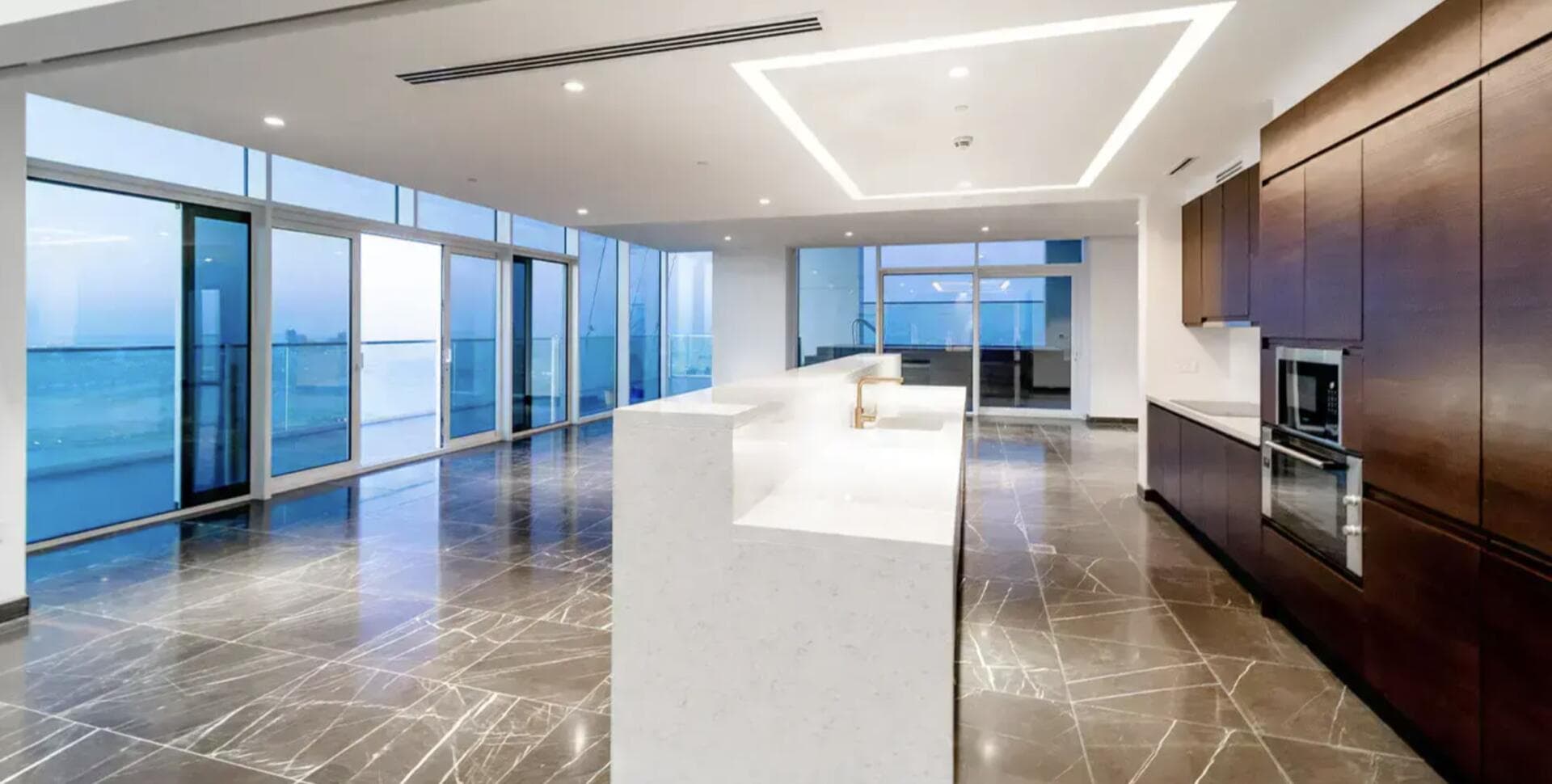 The One Jbr - Finishing
