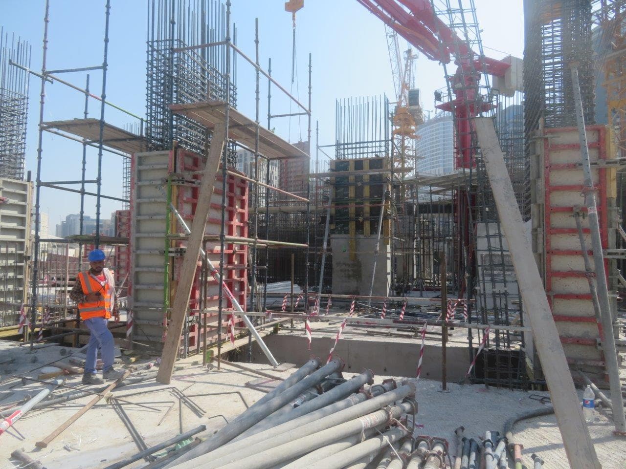 The Paragon - Construction