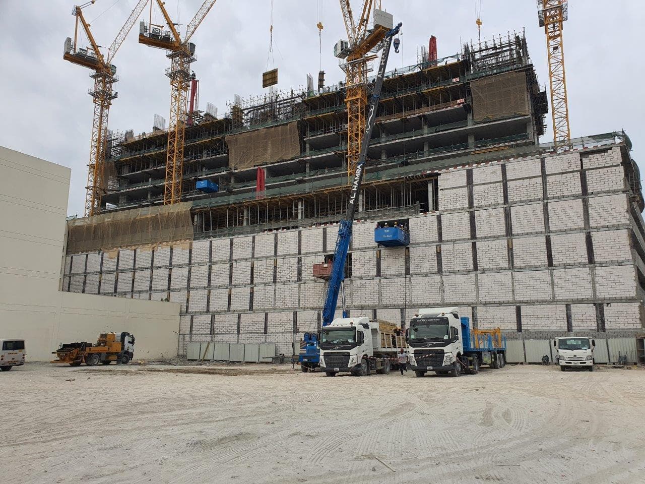 Binghatti Onyx - Construction