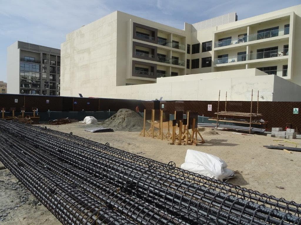 Views V - Construction