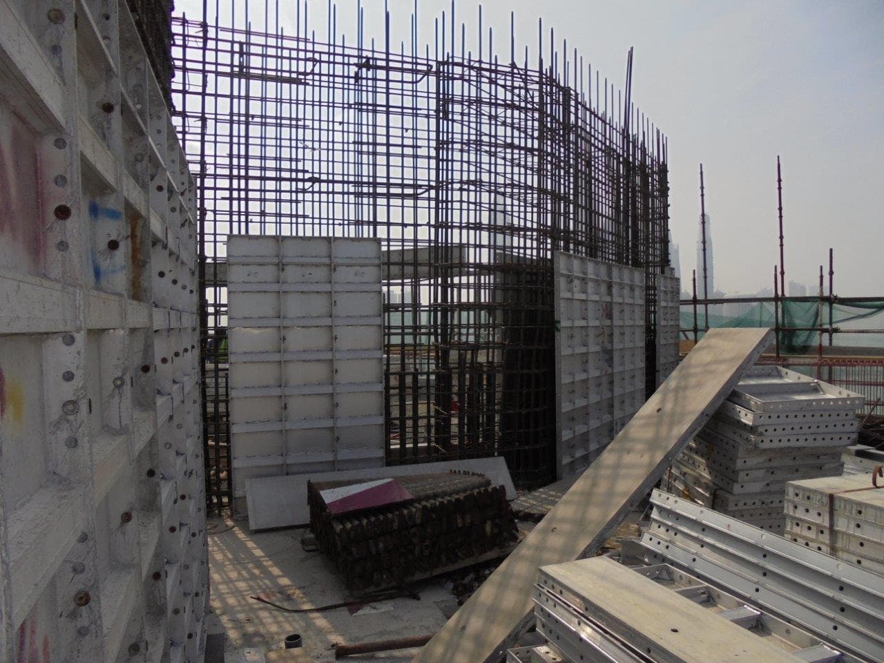 Palm Beach Towers - Construction