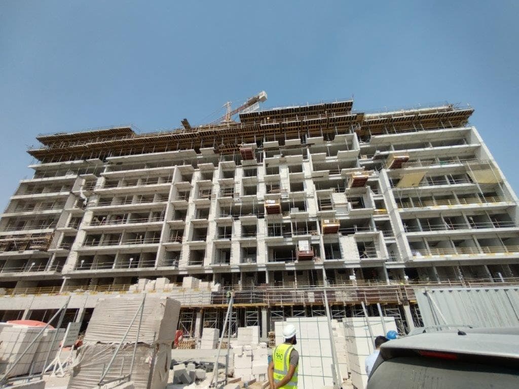 Riviera 61 - Construction