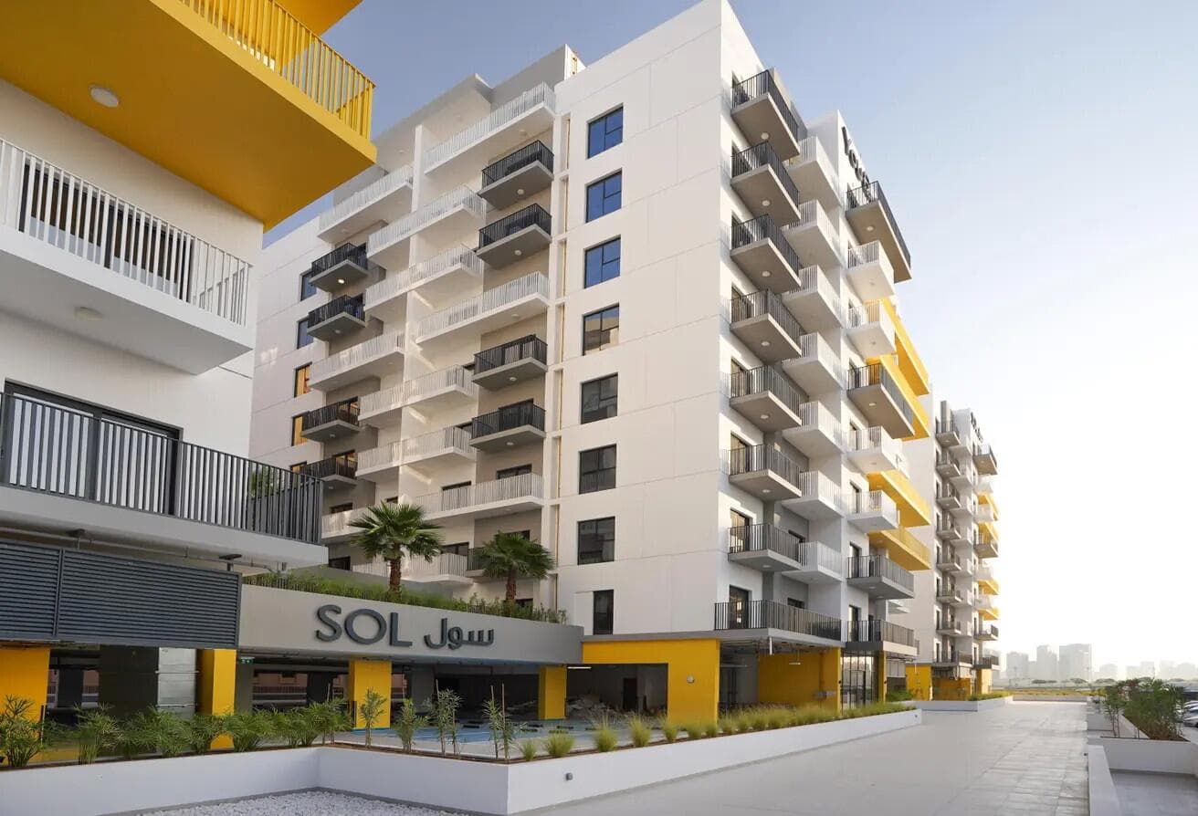 Sun Point Dubai - Renders