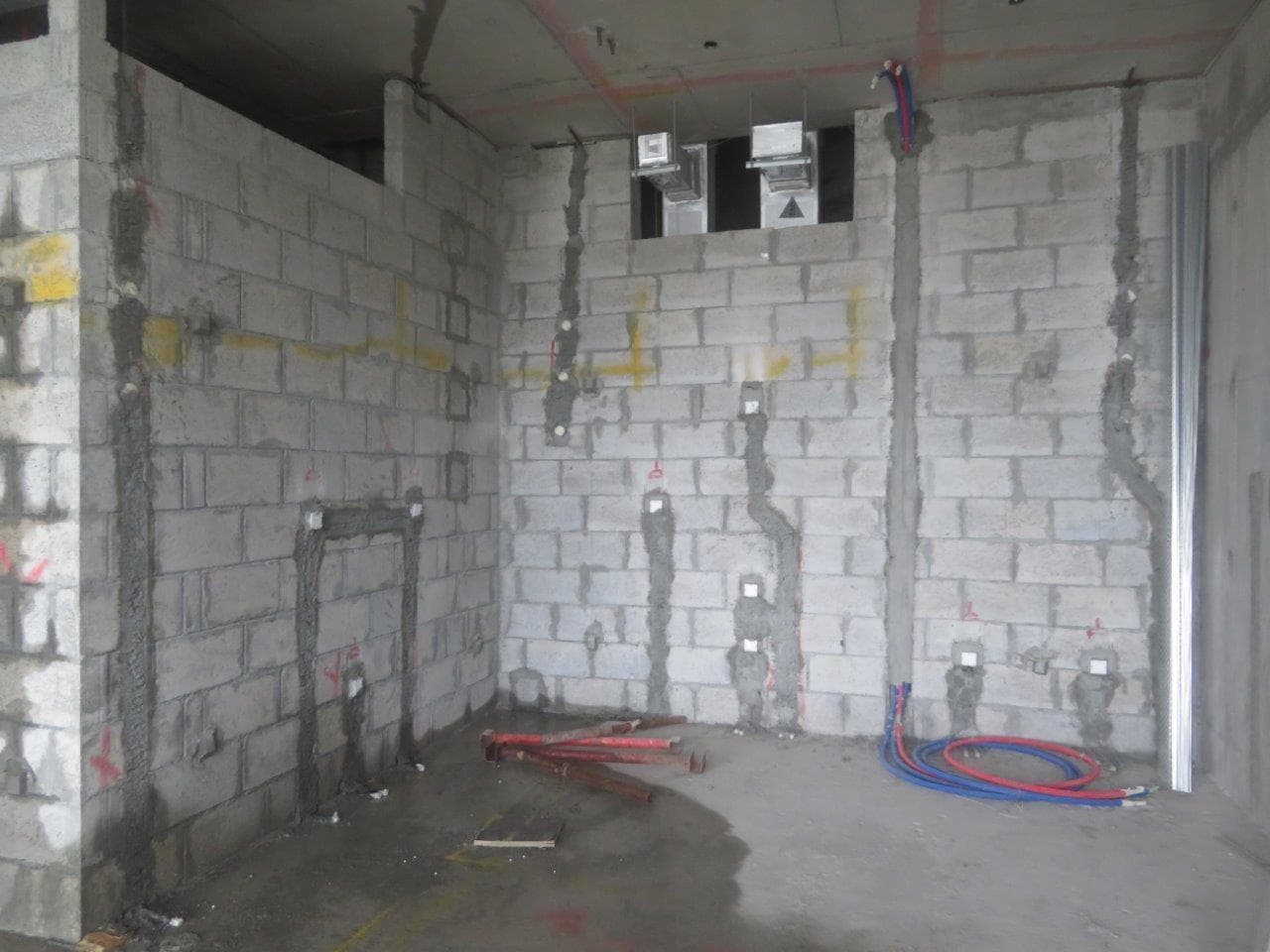 Beach House - Construction