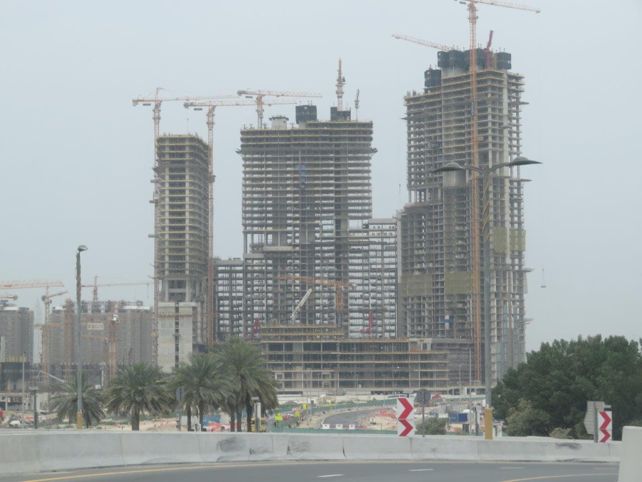 The Crest - Construction