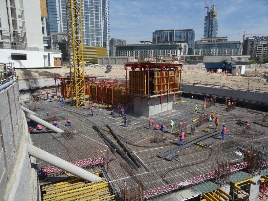 Riviera Beachfront - Construction