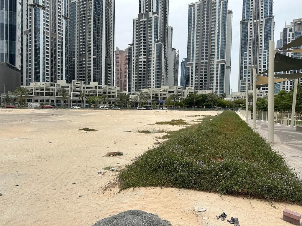 Bugatti Residences - Construction