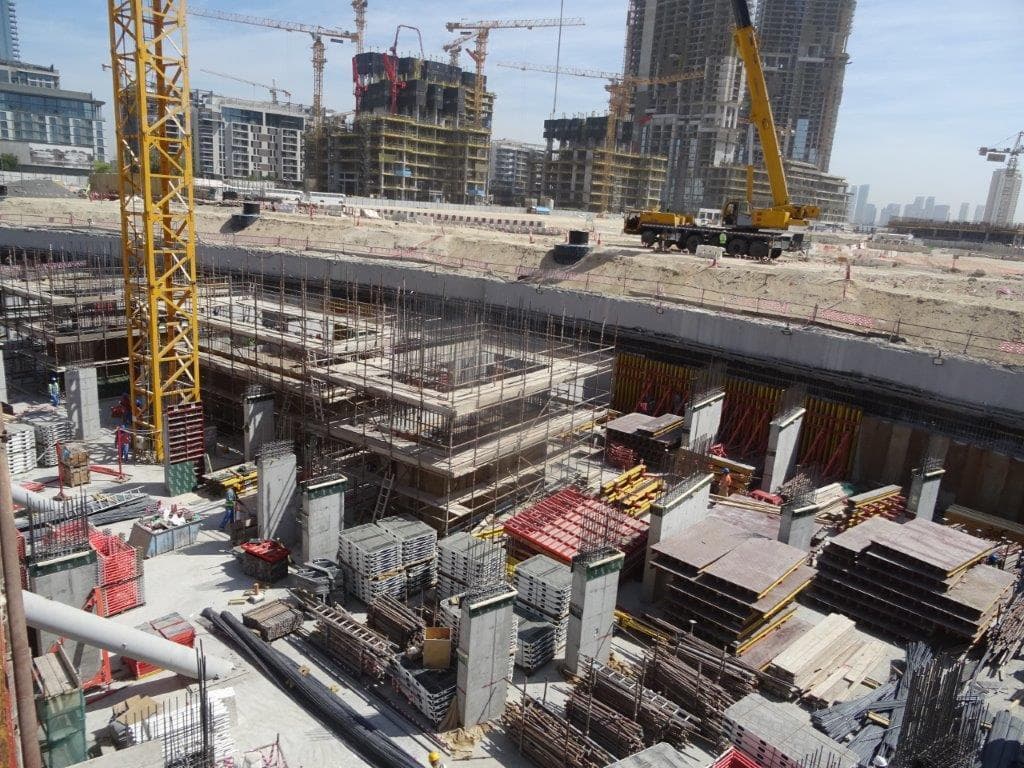 Riviera Beachfront - Construction