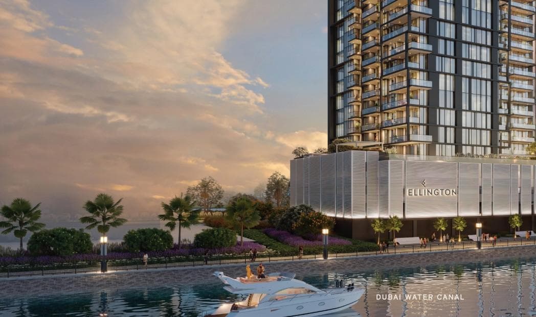 The Crestmark - Photos