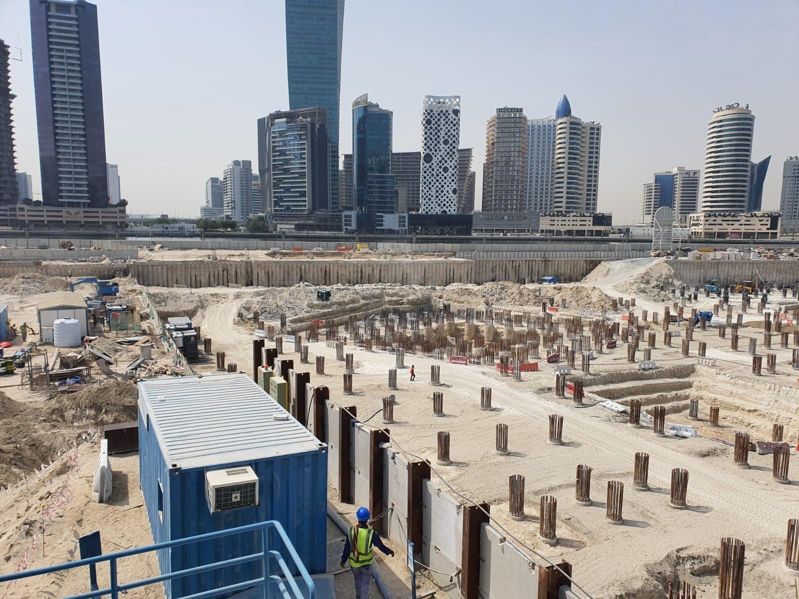 Peninsula Four - Construction