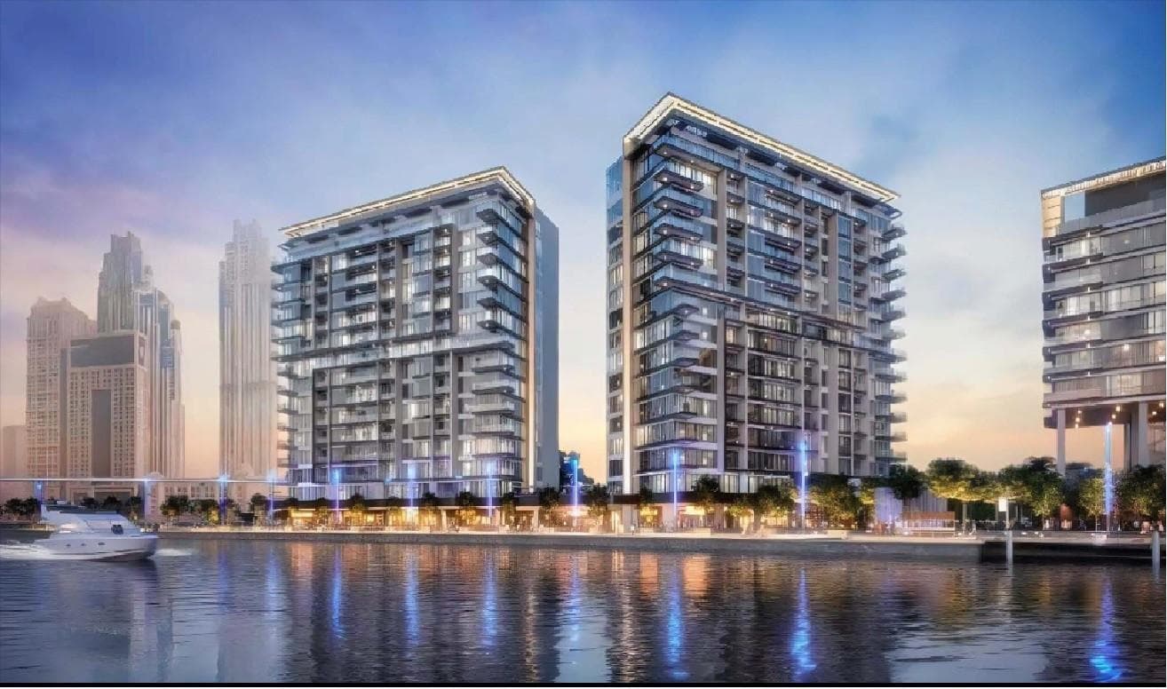 Canal Front Residences - Renders